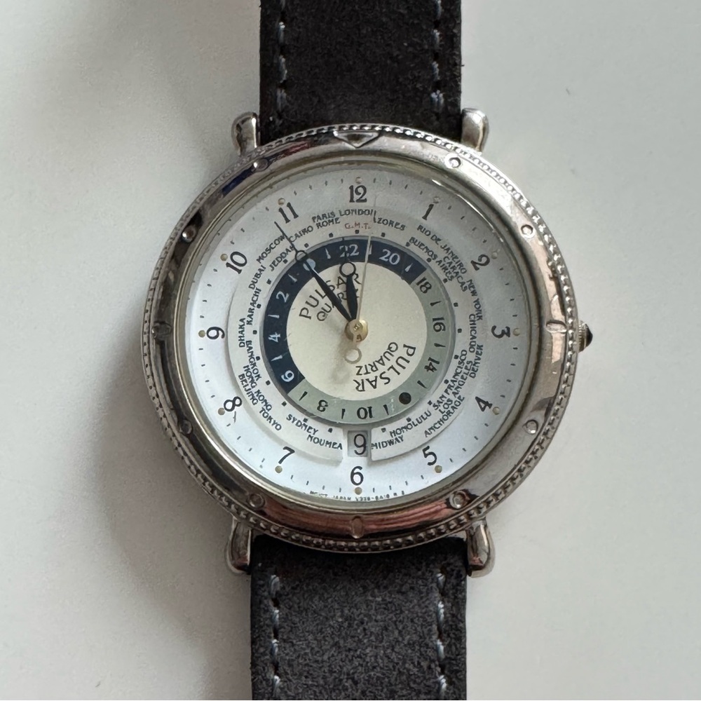 Men’s Vintage Pulsar World Time 38mm watch